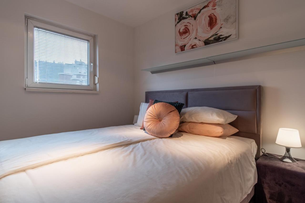 Apartments Park Siska ليوبليانا المظهر الخارجي الصورة
