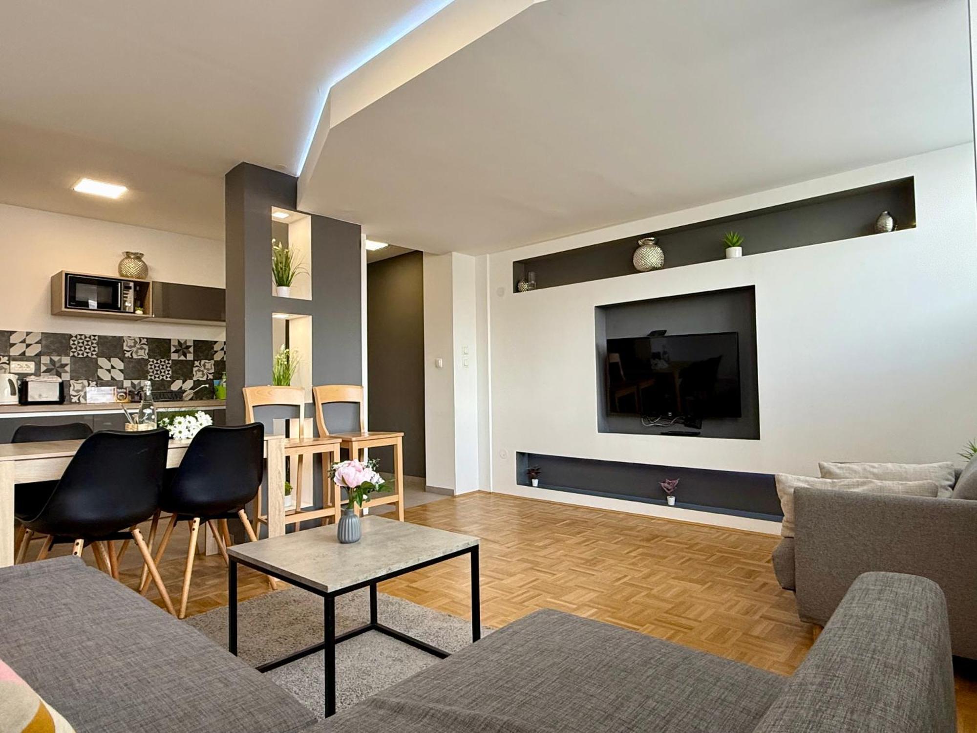 Apartments Park Siska ليوبليانا المظهر الخارجي الصورة